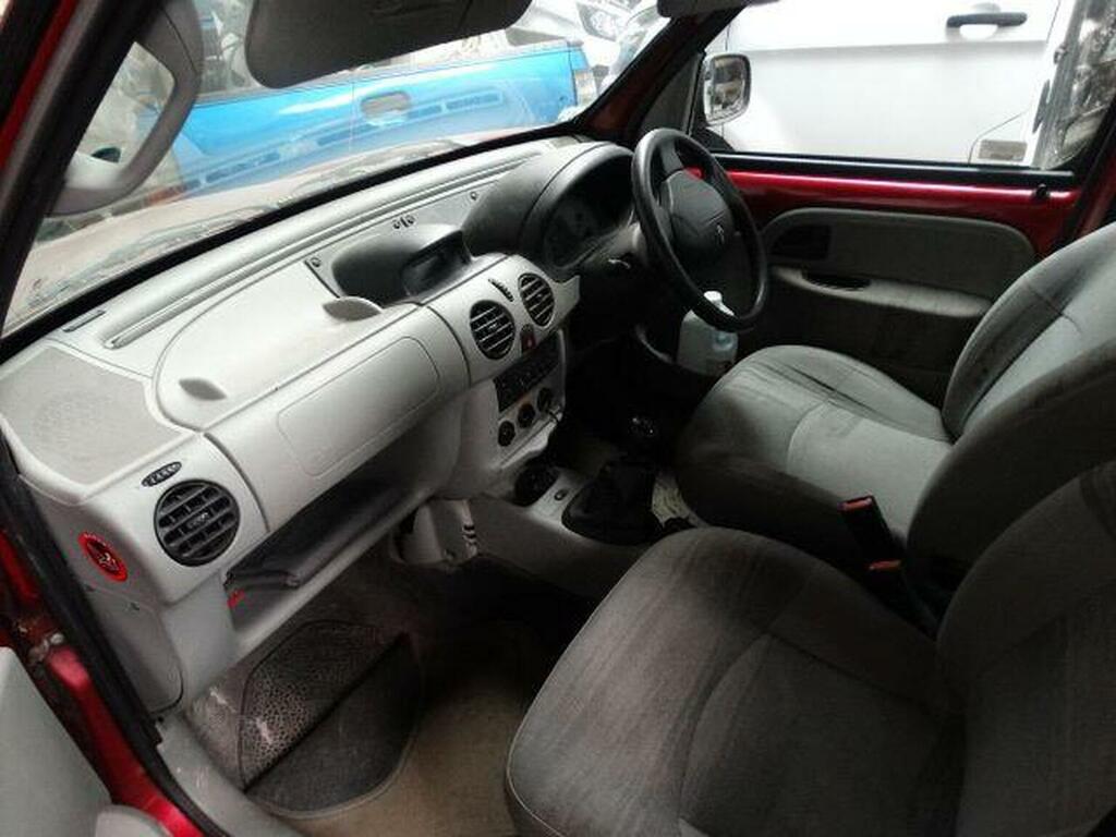 Renault Kangoo 1.2 16V Expression 2004 Red #4