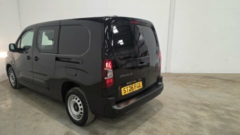 Fiat Doblo Doblo L2 1.5 Black #4