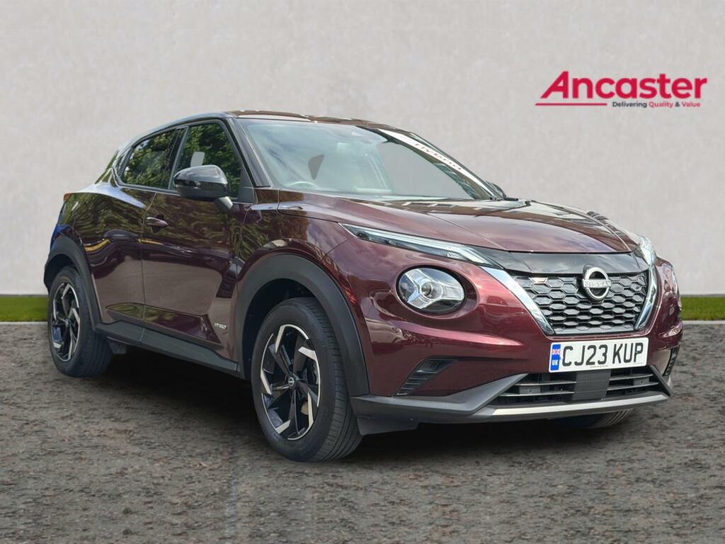 Nissan Juke 1.6 Hybrid N-connecta Red