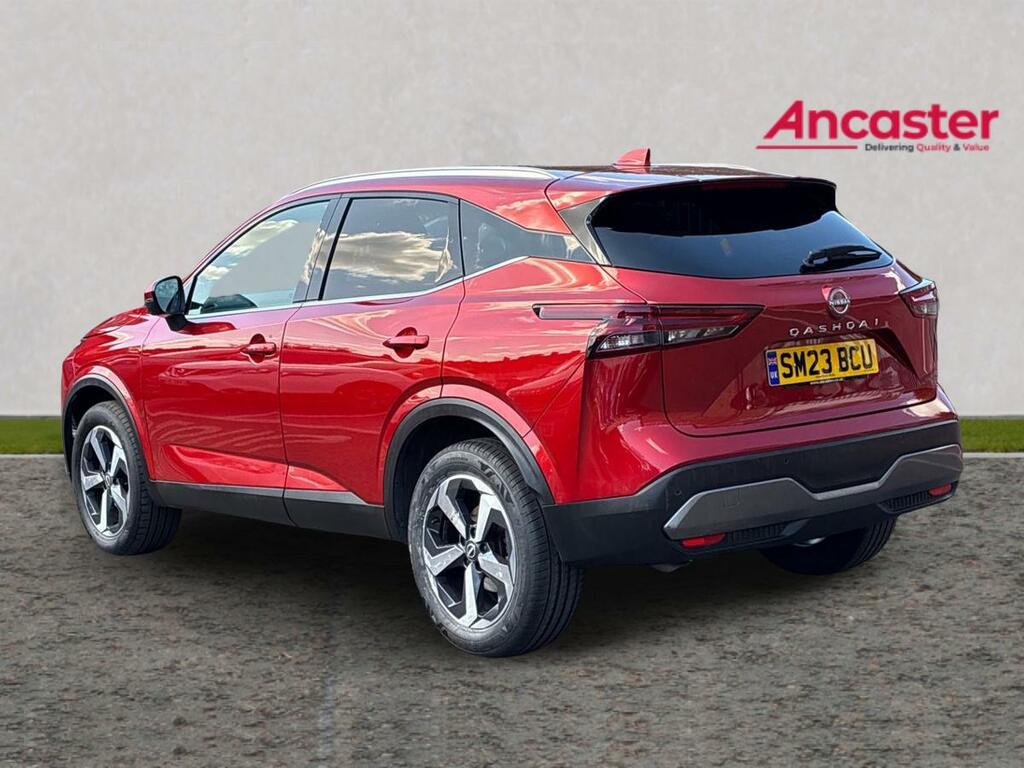 Nissan Qashqai 1.3 Dig-t Mh N-connecta Glass Roof SM23BCU Red #5