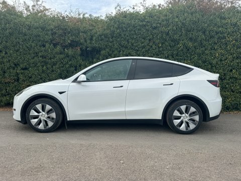 Tesla Model Y Dual Motor Long LB22OAC White #5