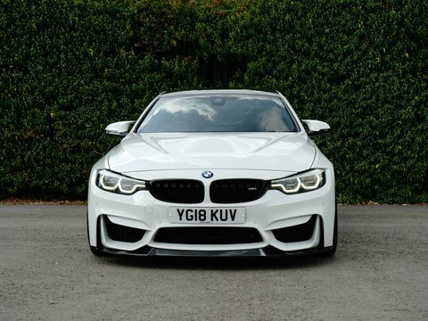 BMW M4 M4 3.0 Biturbo YG18KUV White #2