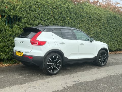 Volvo XC40 1.5H T5 Twin FE70ZCU White #4