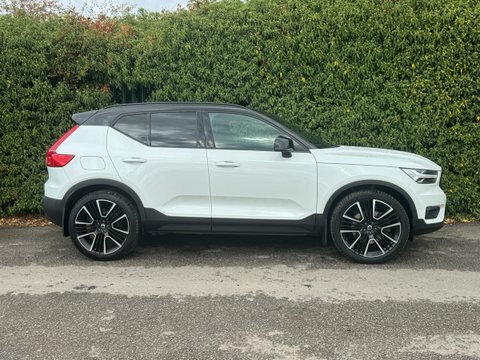 Volvo XC40 1.5H T5 Twin FE70ZCU White #5