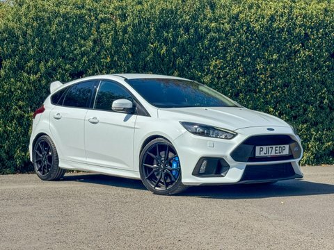 Ford Focus Focus 2.3T Ecoboost PJ17EDP White #2