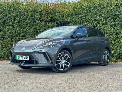 MG MG4 64Kwh Trophy Long DN73VNK Grey