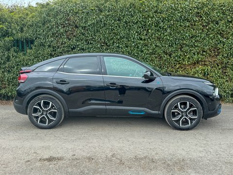Citroen e-C4 50Kwh Shine Plus Black #4