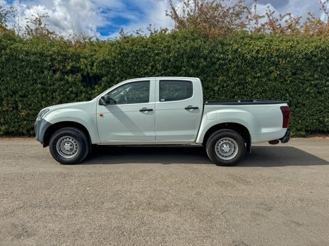 Isuzu D-Max Utility 1.9 White #5