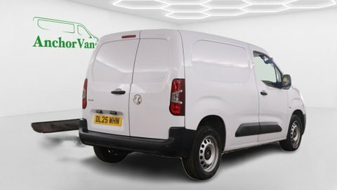 Vauxhall Combo Swb L1h1 Low DL25WHN White #4