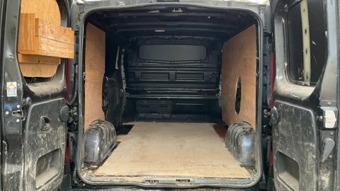 Renault Trafic Swb L1h1 Low YL69FVU #5