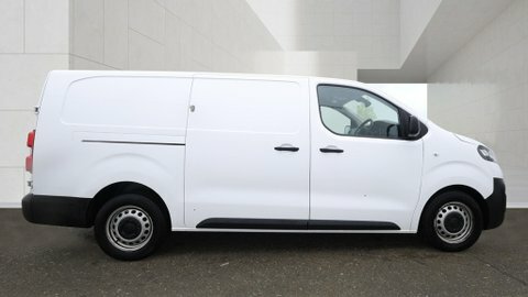 Vauxhall Vivaro Lwb L2h1 Low FH22OPO White #3