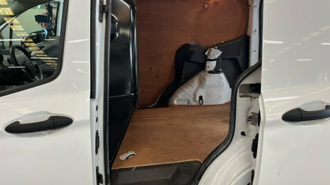 Ford Transit Courier Courier White #7