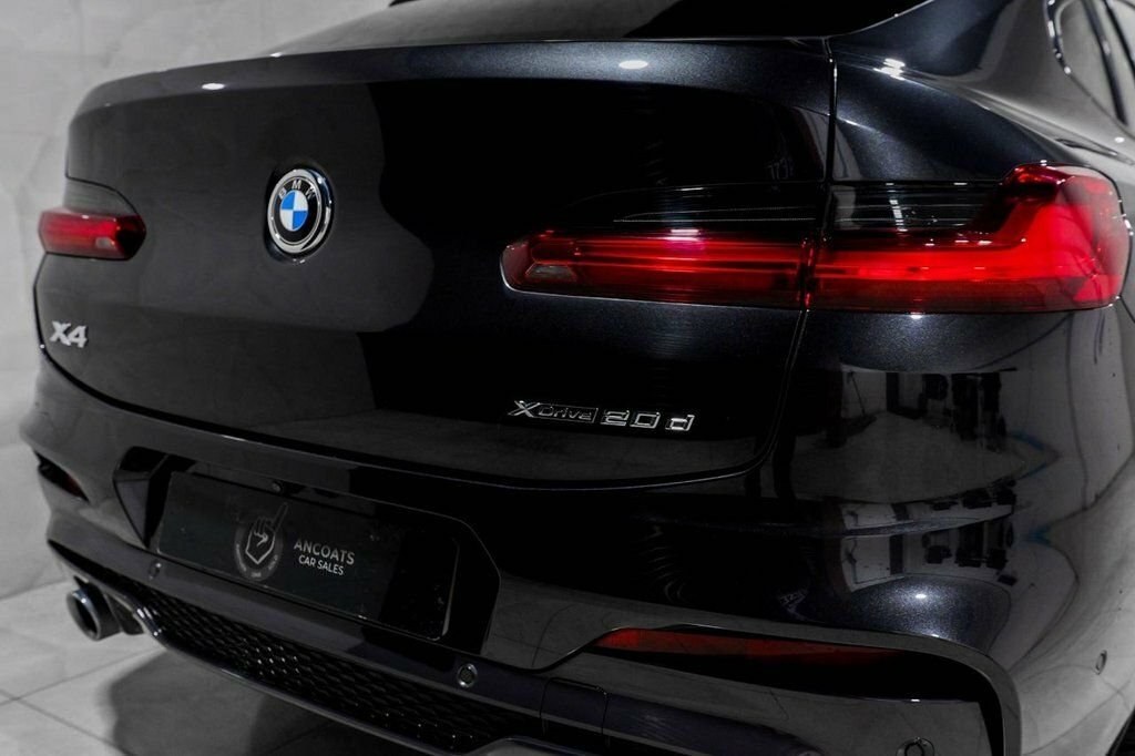 BMW X4 Xdrive20d M Sport White #11