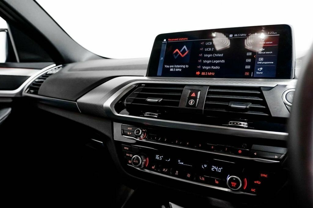 BMW X4 Xdrive20d M Sport White #19