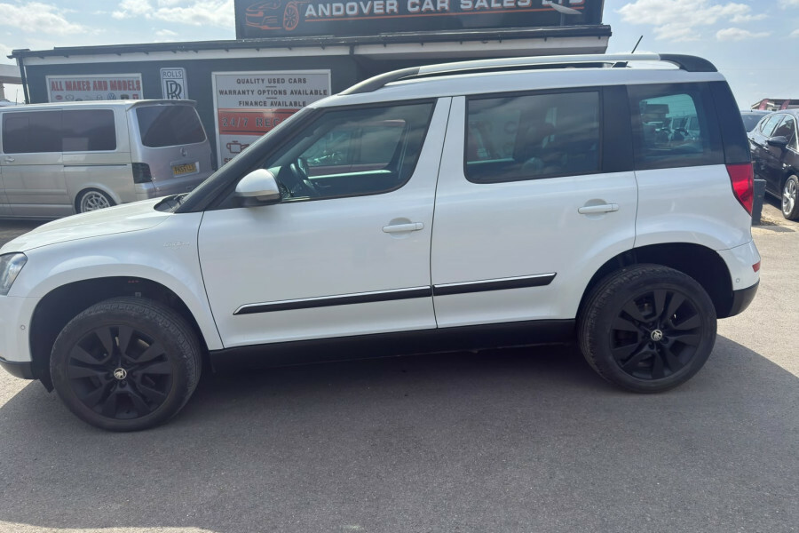 Skoda Yeti Suv GX64YAY White #4