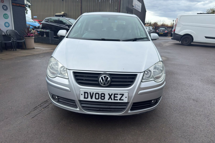Volkswagen Polo Hatchback DV08XEZ Silver #2