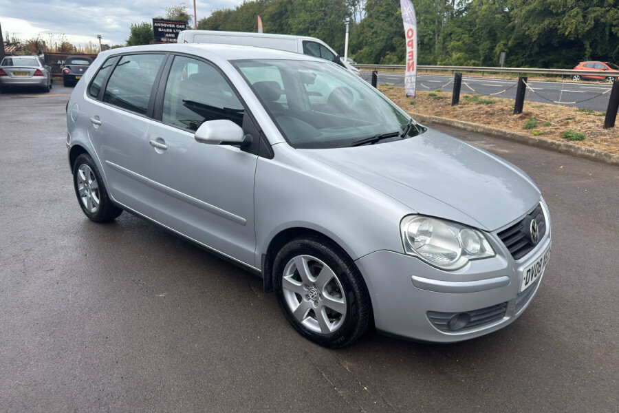 Volkswagen Polo Hatchback DV08XEZ Silver #3