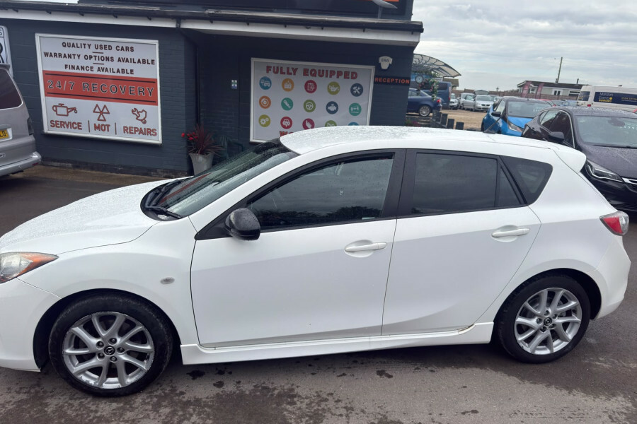 Mazda 3 Hatchback NJ13KCU White #2