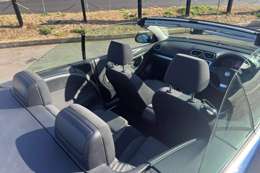 Volkswagen EOS #8