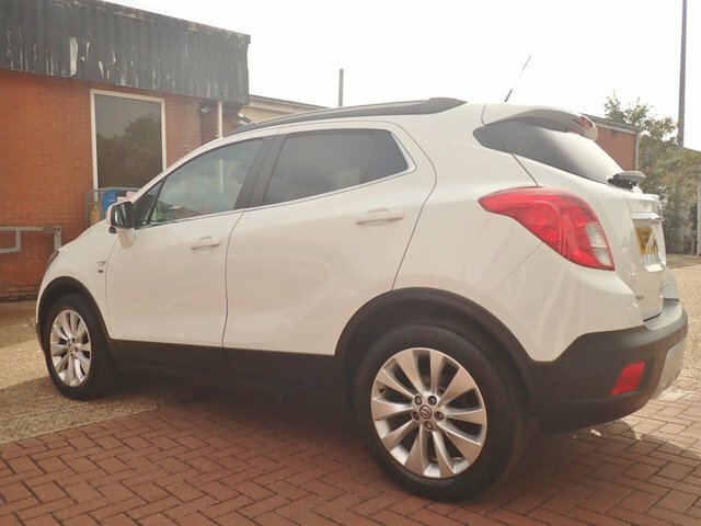 Vauxhall Mokka 1.6 Cdti Se Suv 4Wd Euro 6 Ss AF66VXB White #5