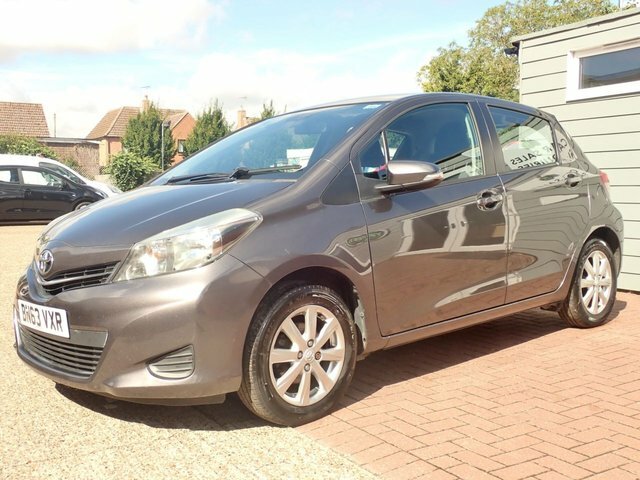 Toyota Yaris 1.33 Dual Vvt-i Tr Hatchback Eur Grey #5