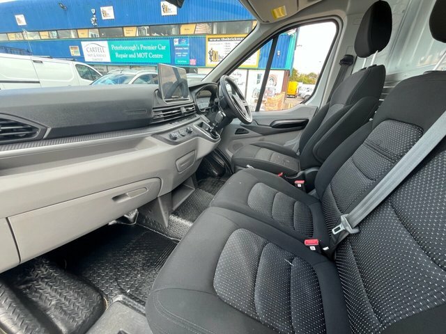 Maxus Deliver 9 D20 Panel Van White #4