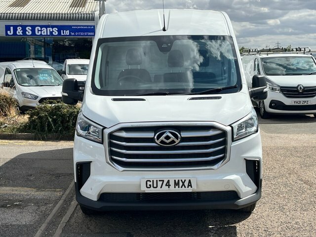 Maxus Deliver 9 D20 Panel Van White #2