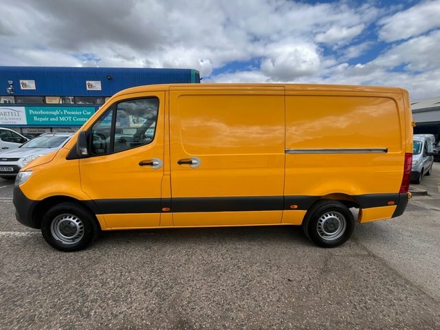 Mercedes-Benz Sprinter 316 Cdi Panel Van FJ69UYR Yellow #6