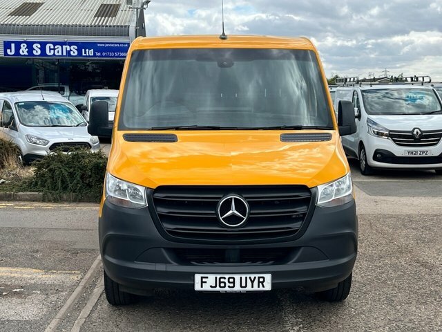 Mercedes-Benz Sprinter 316 Cdi Panel Van FJ69UYR Yellow #2