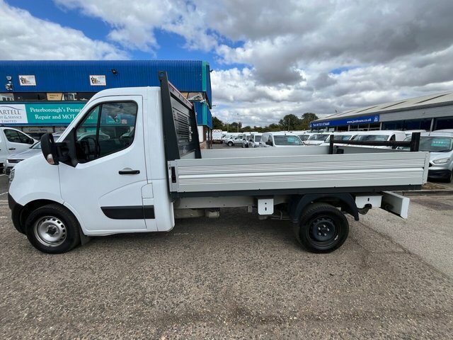 Nissan InterStar Dci 35 Tekna Dropside White #4