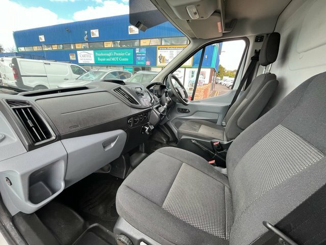 Ford Transit Custom 350 Ecoblue Panel Van LE19XHU White #4