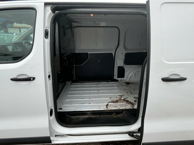 Citroen Dispatch Bluehdi 1000 Enterprise Edition White #4