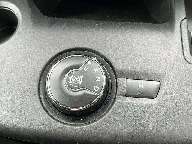 Vauxhall Combo Dynamic White #16