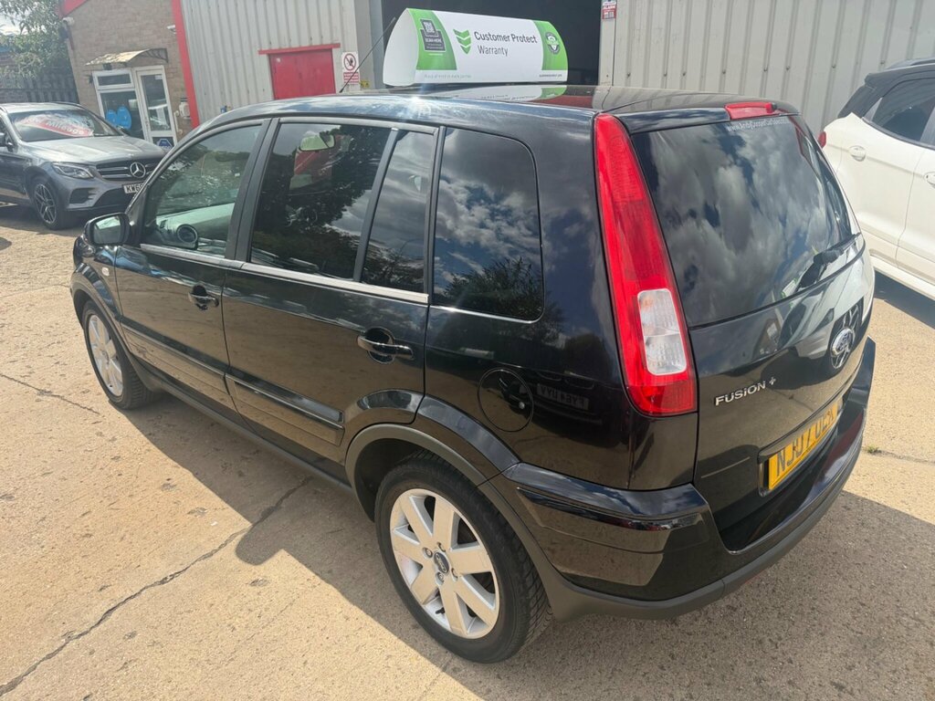 Ford Fusion 1.6 Plus Black #3