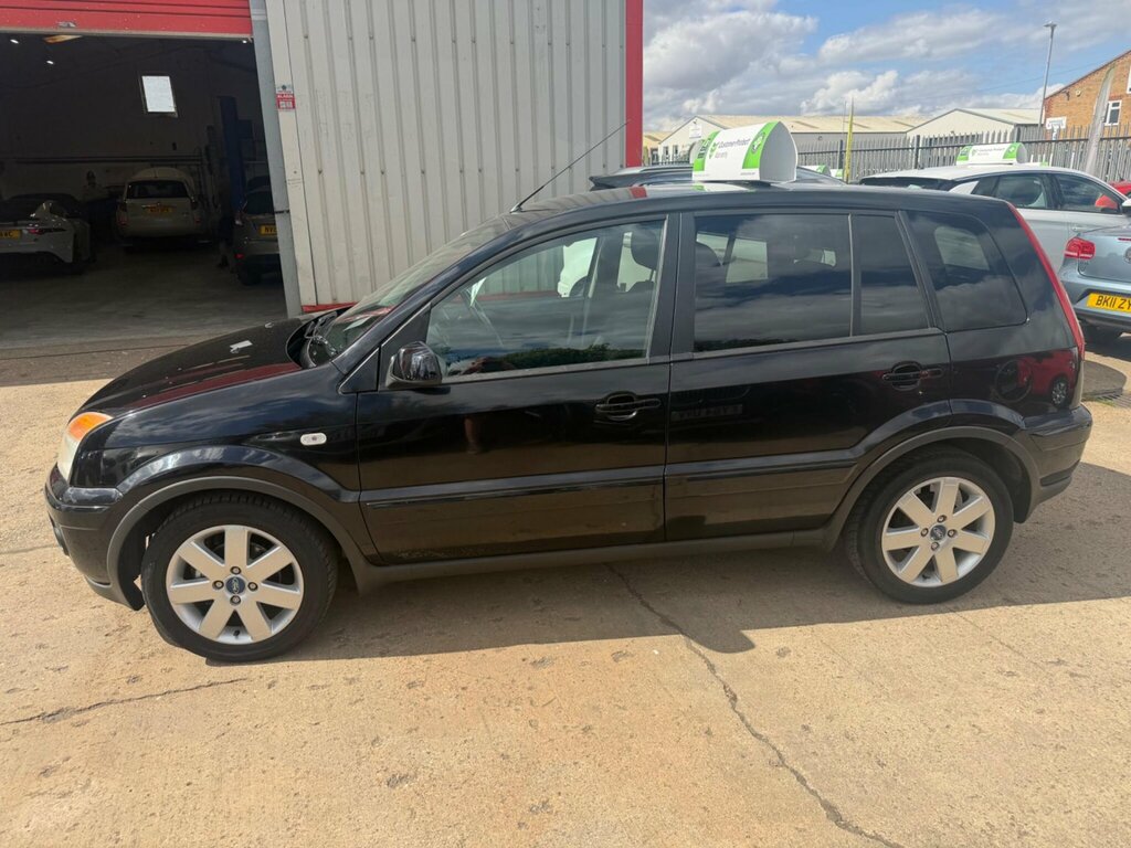 Ford Fusion 1.6 Plus Black #4