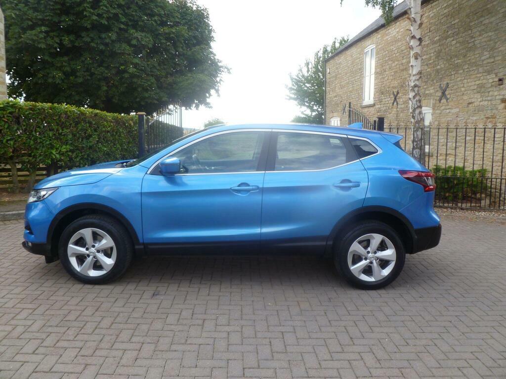 Nissan Qashqai 1.5 Dci Acenta Premium Suv Blue