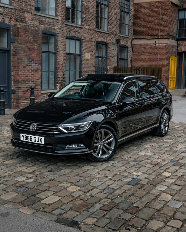 Volkswagen Passat 2.0 Tdi Bluemotion Tech Gt Estate Manua Black #2