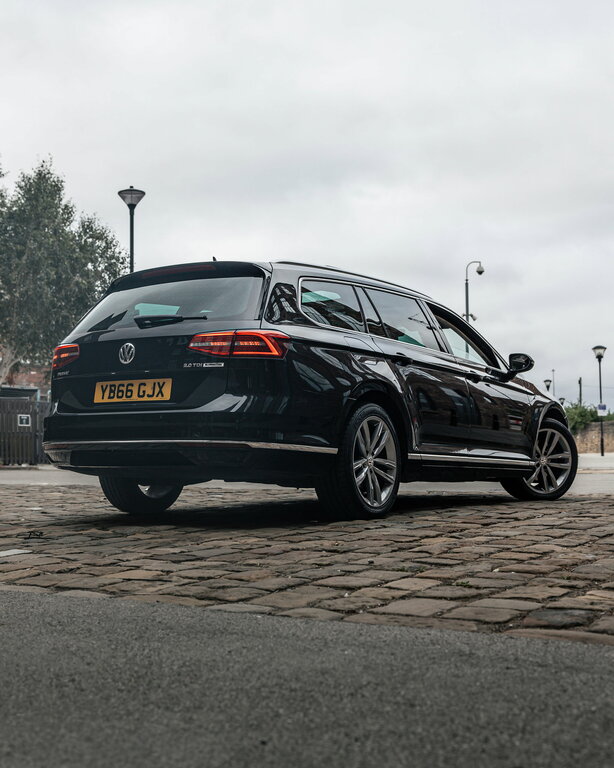 Volkswagen Passat 2.0 Tdi Bluemotion Tech Gt Estate Manua Black #3