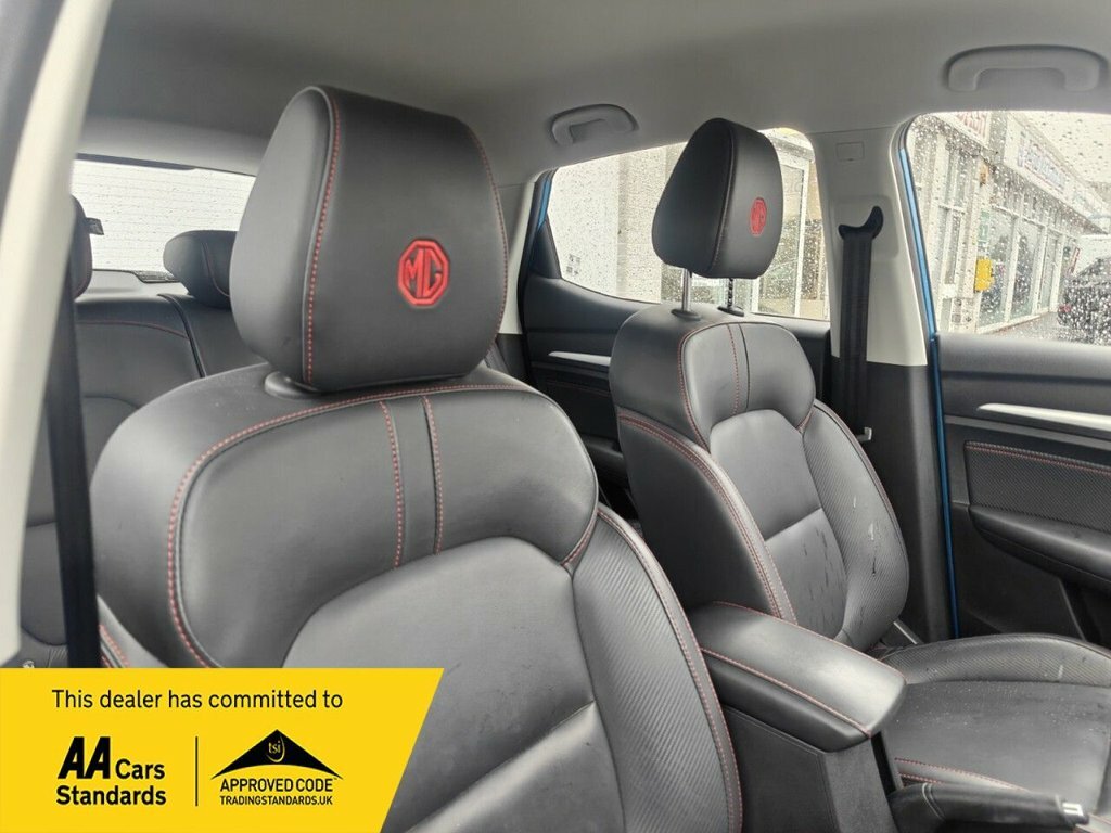 MG ZS 1.5L Exclusive MT22RUA Blue #6