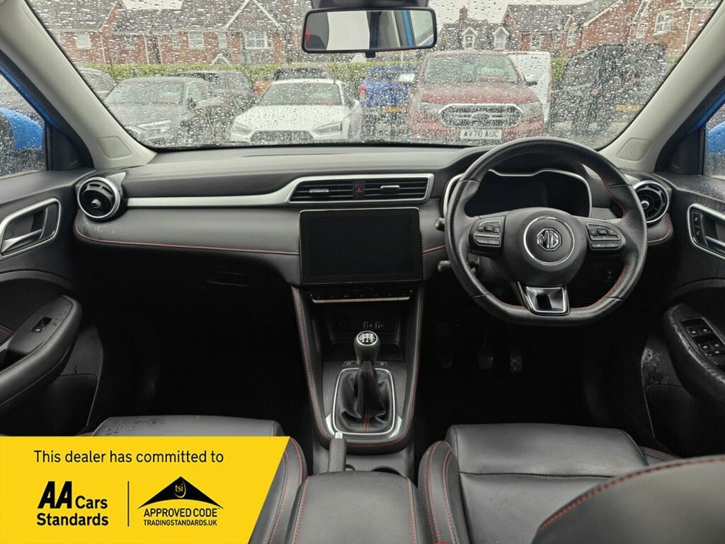 MG ZS 1.5L Exclusive Blue