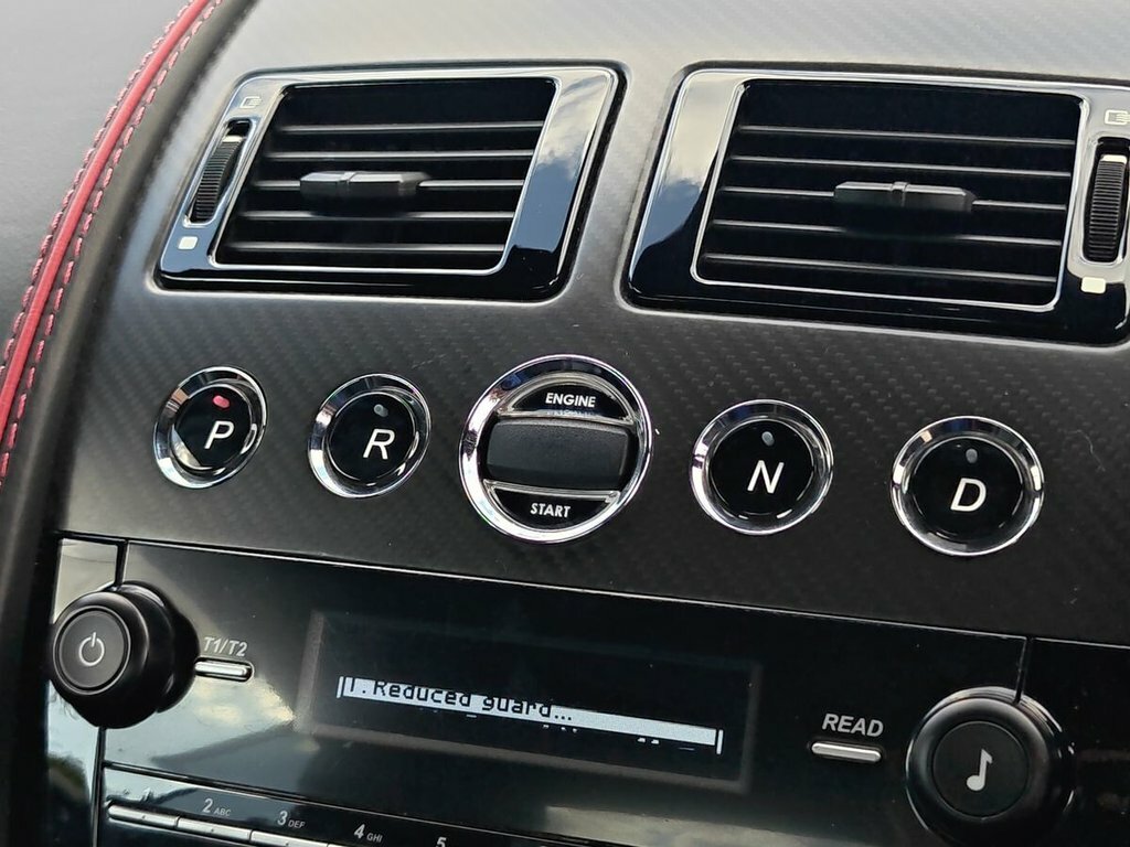 Aston Martin DB9 6.0 Std Black #24