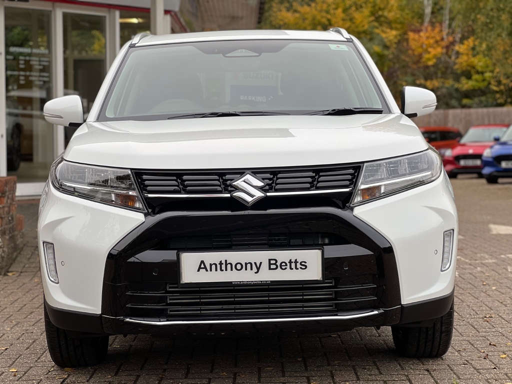 Suzuki Vitara 1.4 Boosterjet Mhev 109 Ultra Allgrip White