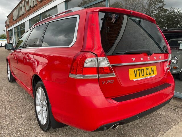 Volvo V70 Red #5