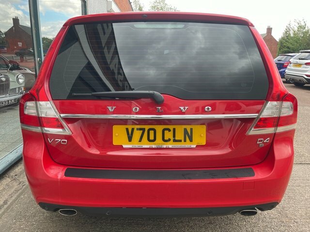 Volvo V70 Red #3