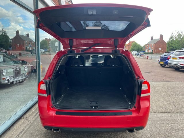 Volvo V70 Red #4