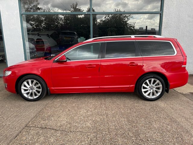 Volvo V70 Red #6