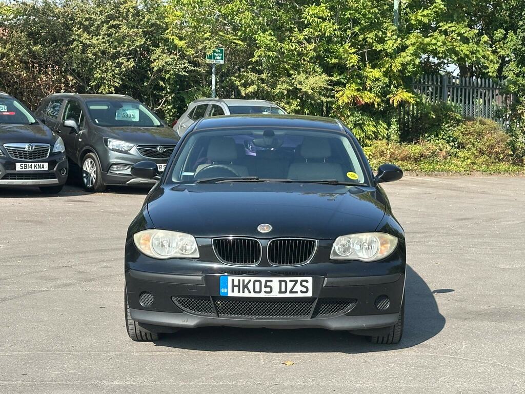 BMW 1 Series Hatchback Grey #2