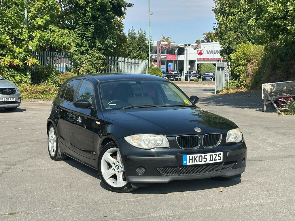 BMW 1 Series Hatchback Grey #1