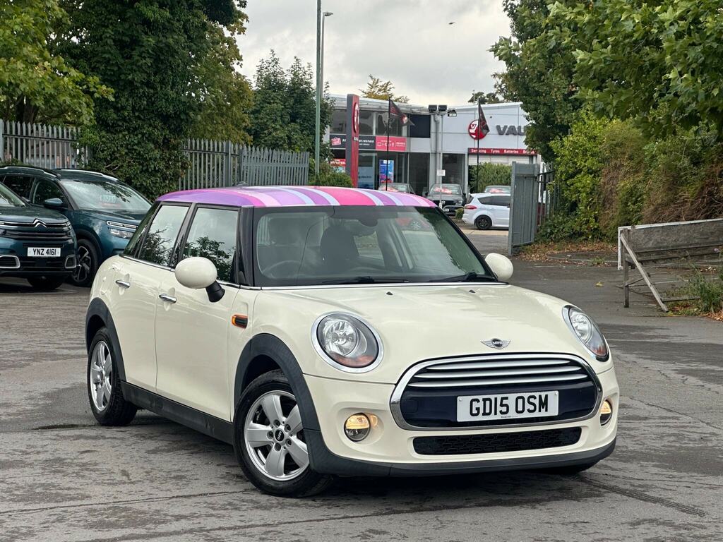 Mini Hatch 1.5 Cooper Euro 6 Ss White