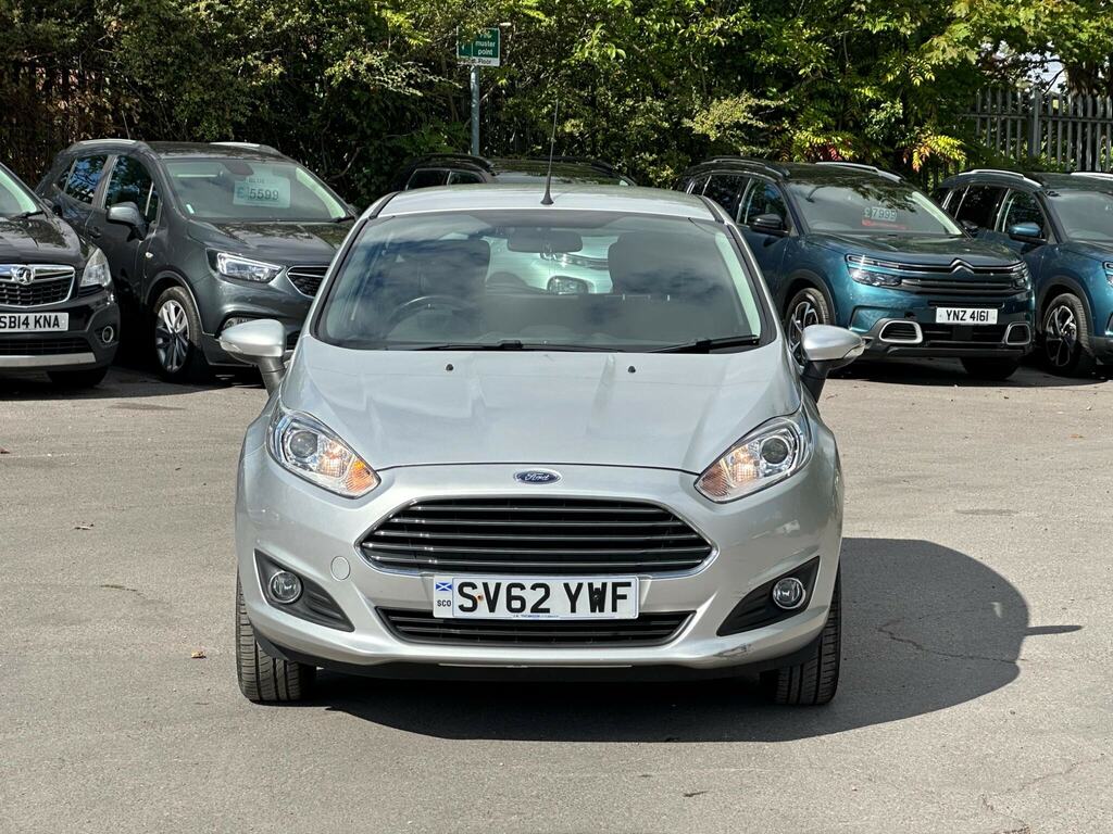 Ford Fiesta 1.25 Zetec Euro 5 Silver #2